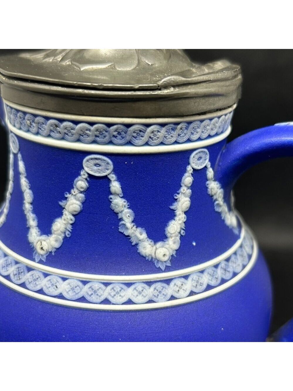 Antique Wedgwood Jasperware rope handled jug/pitcher c. Late 1800s- early 1900’s - Picture 11 of 15